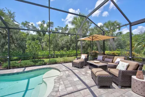 Exterior - 7608 Viola Loop, Bradenton, FL 34202 photo 5 of 16