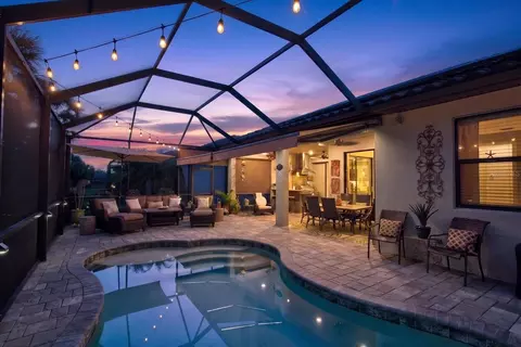 Exterior - 7608 Viola Loop, Bradenton, FL 34202 photo 8 of 16