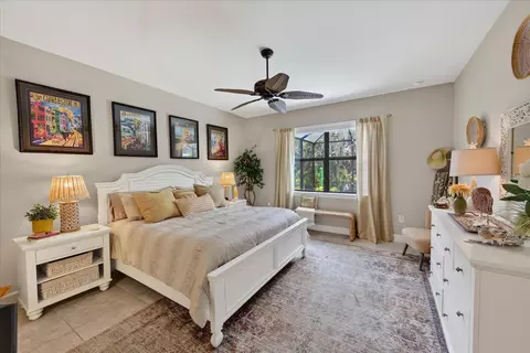 Bedroom - 7608 Viola Loop, Bradenton, FL 34202 photo 1 of 8