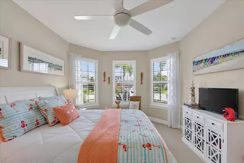 Bedroom - 7608 Viola Loop, Bradenton, FL 34202 photo 7 of 8