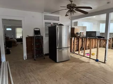 Entry Way - 1815 2nd Ave E, Bradenton, FL 34208 photo 1 of 5