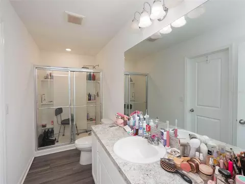 Bath - 9019 Waxwing Way, Parrish, FL 34219 photo 3 of 3