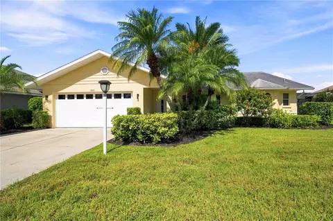 5833 Carriage Dr, Sarasota, FL 34243