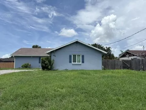 4723 Busti Dr, Sarasota, FL 34232