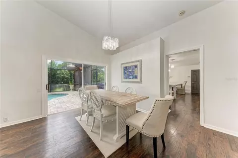 Dining - 4907 Kilty Ct E, Bradenton, FL 34203 photo 4 of 8