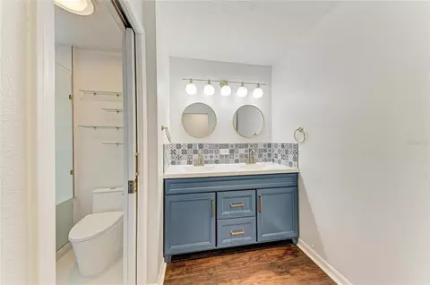 Bath - 4907 Kilty Ct E, Bradenton, FL 34203 photo 1 of 3