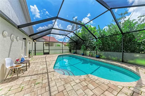 Exterior - 4907 Kilty Ct E, Bradenton, FL 34203 photo 4 of 12