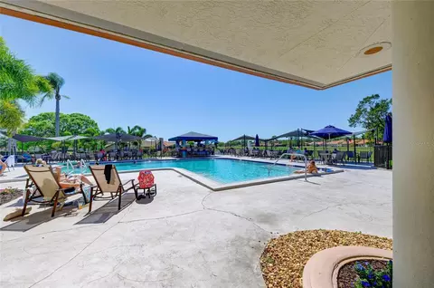 Exterior - 4907 Kilty Ct E, Bradenton, FL 34203 photo 11 of 12