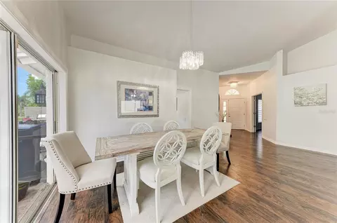 Dining - 4907 Kilty Ct E, Bradenton, FL 34203 photo 3 of 8