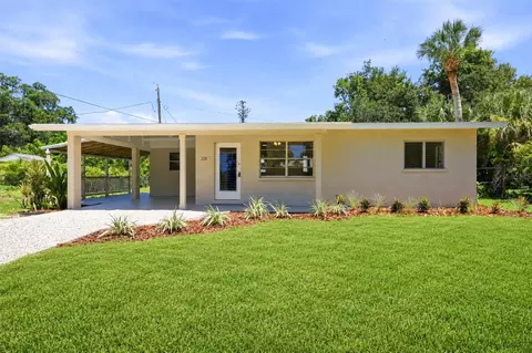 228 Stanford Rd, Venice, FL 34293