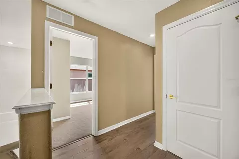 Entry Way - 11723 Tempest Harbor Loop, Venice, FL 34292 photo 6 of 8