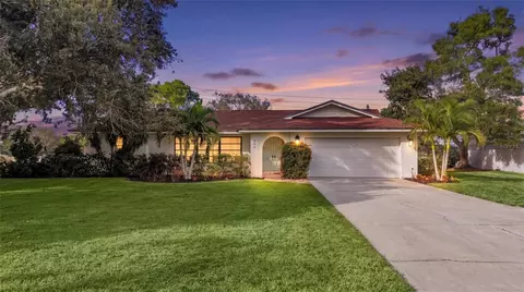 433 Whitfield Ave, Sarasota, FL 34243