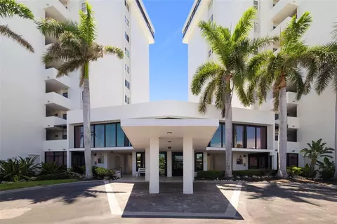 19 Whispering Sands Dr #201, Sarasota, FL 34242
