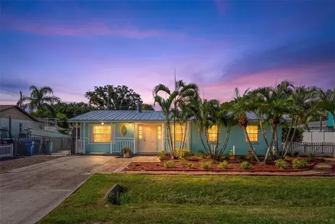 415 49th St W, Palmetto, FL 34221