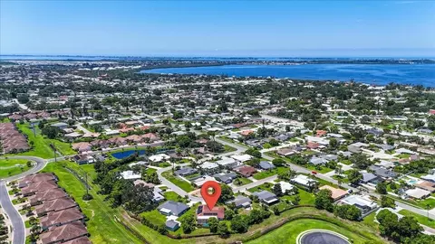 View/Area - 7204 13th Ave W, Bradenton, FL 34209 photo 6 of 7