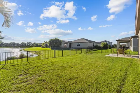 Exterior - 5409 105th Ter E, Parrish, FL 34219 photo 6 of 10