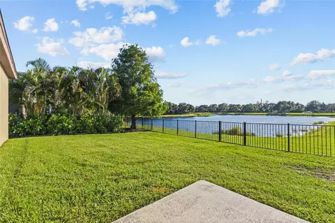 Exterior - 5409 105th Ter E, Parrish, FL 34219 photo 5 of 10