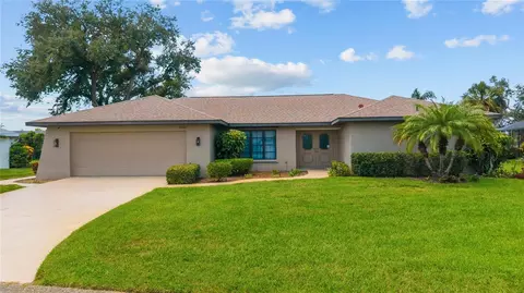 1903 Pebble Beach Ct, Venice, FL 34293