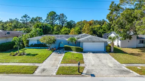 1862 Del Robles Dr, Clearwater, FL 33764