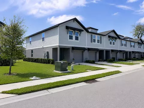 17048 Coral Key Dr, Nokomis, FL 34275