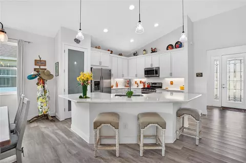 Kitchen - 12923 Rainwashed Loop, Parrish, FL 34219 photo 1 of 5