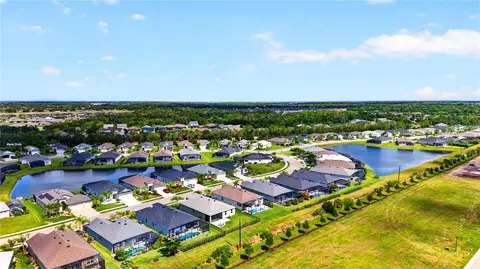 View/Area - 12923 Rainwashed Loop, Parrish, FL 34219 photo 8 of 15