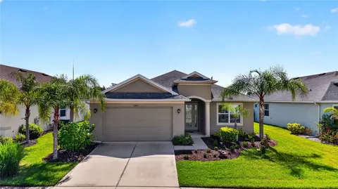 Exterior - 12923 Rainwashed Loop, Parrish, FL 34219 photo 7 of 8