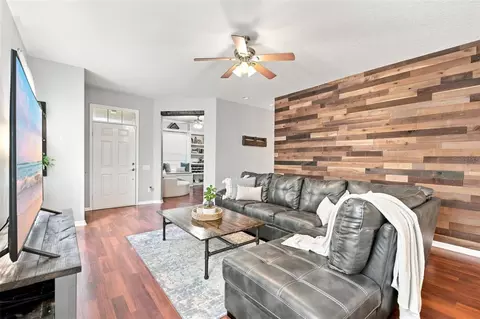 Living - 10723 56th St E, Parrish, FL 34219 photo 2 of 3