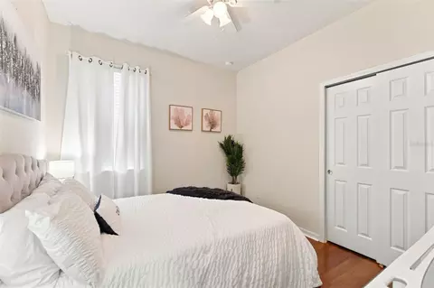 Bedroom - 10723 56th St E, Parrish, FL 34219 photo 6 of 7