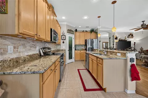 Kitchen - 1995 Batello Dr, Venice, FL 34292 photo 1 of 6