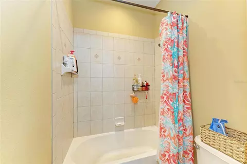 Bath - 7812 115th Ave E, Parrish, FL 34219 photo 5 of 5