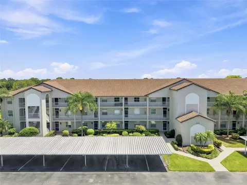 8735 Olde Hickory Ave #8304, Sarasota, FL 34238