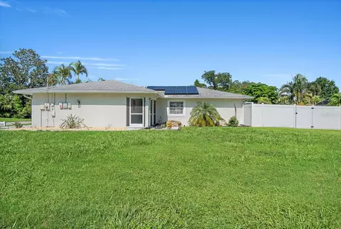 1211 Angela Maria Rd, Sarasota, FL 34243