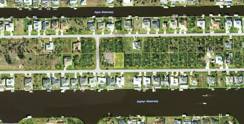 15865 Aqua Cir, Port Charlotte, FL 33981