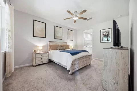 Bedroom - 5636 Silverbridge Trl, Bradenton, FL 34211 photo 1 of 6