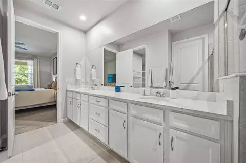 Entry Way - 5636 Silverbridge Trl, Bradenton, FL 34211 photo 5 of 8