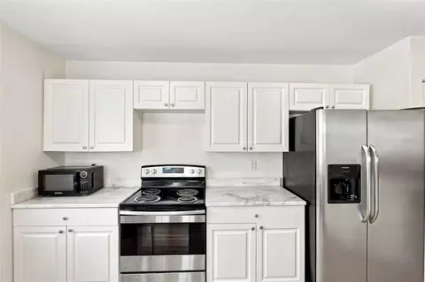 Kitchen - 5948 Java Ct, North Port, FL 34287 photo 5 of 6