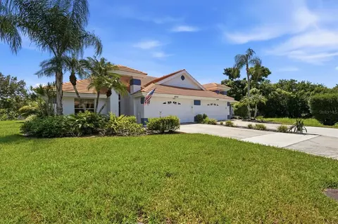6892 Approach Rd #40, Sarasota, FL 34238