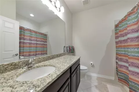 Bath - 7711 110th Ave E, Parrish, FL 34219 photo 4 of 4
