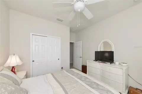 Bedroom - 7711 110th Ave E, Parrish, FL 34219 photo 5 of 8