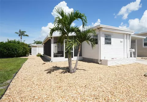 251 Southwinds Dr, Sarasota, FL 34231