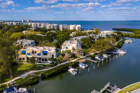 1906 Harbourside Dr #303, Longboat Key, FL 34228