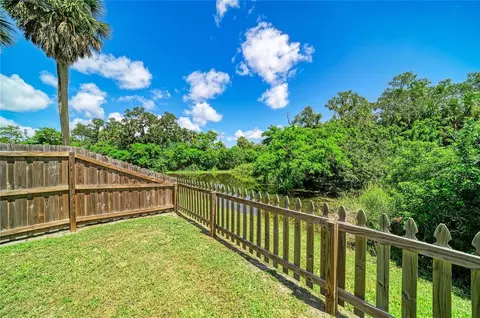 Exterior - 3220 37th Ter E, Bradenton, FL 34208 photo 9 of 11