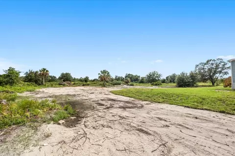 Exterior - 16918 NW 264th St, Okeechobee, FL 34972 photo 2 of 9