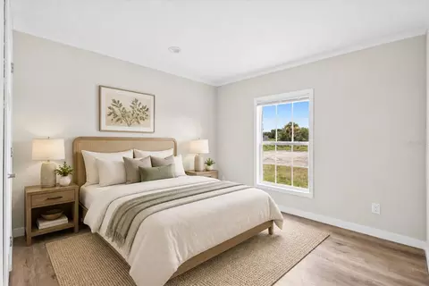 Bedroom - 16918 NW 264th St, Okeechobee, FL 34972 photo 3 of 10