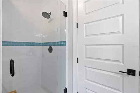 Bath - 3865 158th Avenue Cir E, Parrish, FL 34219 photo 9 of 9
