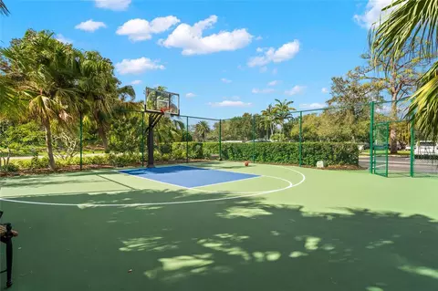 Other - 409 N Point Rd #803, Osprey, FL 34229 photo 10 of 11