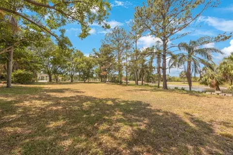 lot Apt 24 Sail Harbor Circle Ln, Tarpon Springs, FL 34689