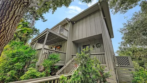 1372 Landings Pt #28, Sarasota, FL 34231