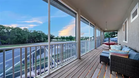 Exterior - 907 Eagle Isle Ct, Osprey, FL 34229 photo 18 of 27